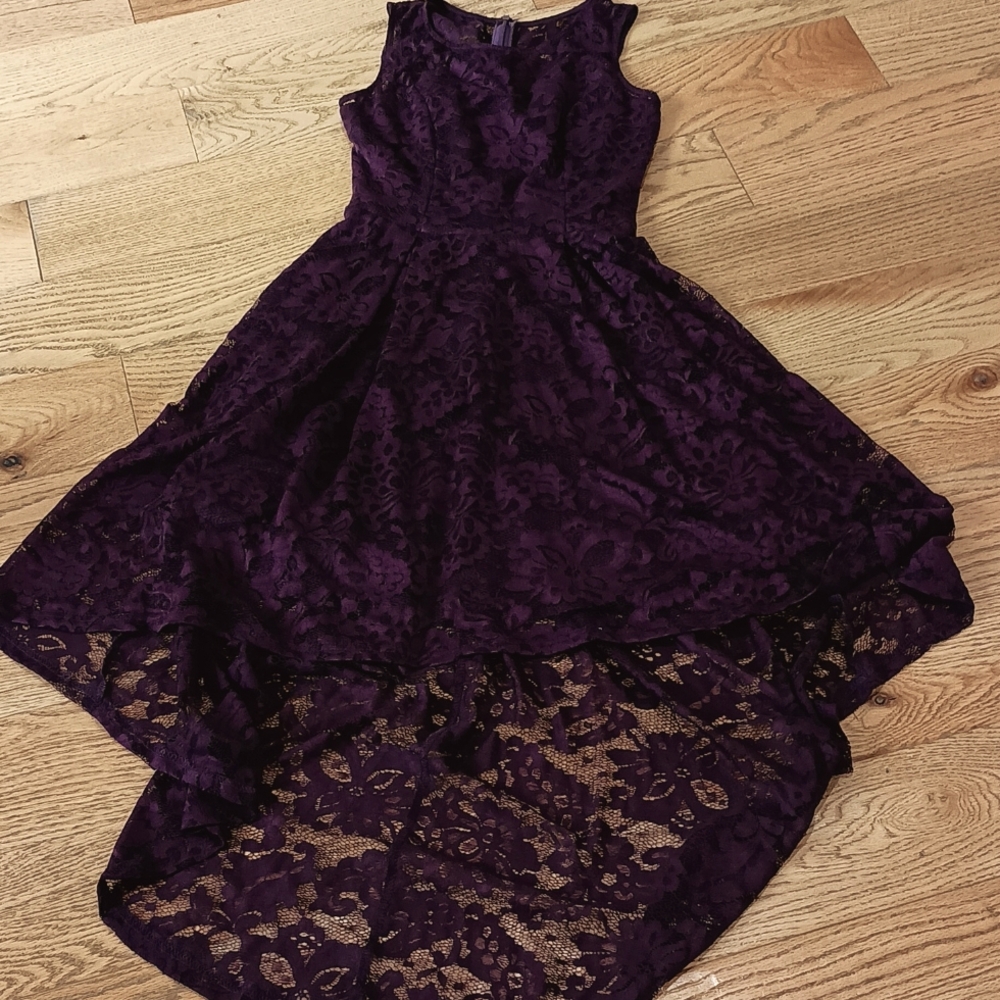 Beautiful Lace High Low Dress: Size S